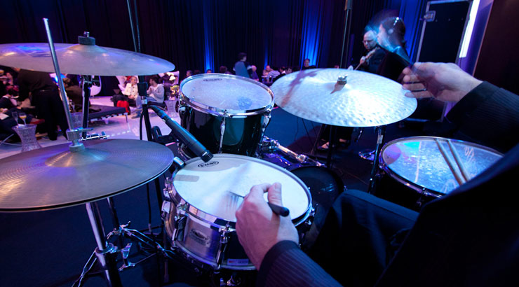 Evento de lançamento dos motores blue tech na Mercedes Benz de São Bernardo do Campo. Música lounge de qualidade com shows durante toda a semana.