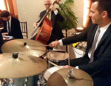 Foi uma noite memorável no evento da Merill Lynch. O Brasil jazz trio foi a banda escolhida para o evento produzido pela P2 Com