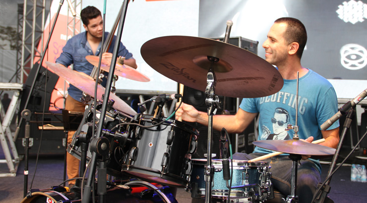 Brasil jazz trio em aniversário de 50 anos no restaurante Cantaloupe. Foi uma noite muito agradável ao som lounge do trio com participação de Giana Viscardi.